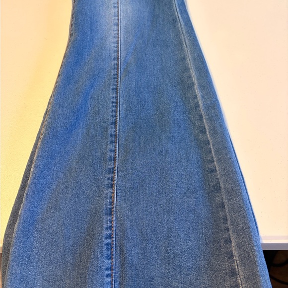 Classic Blue Flared Women's Jeans - Picture 6 of 6